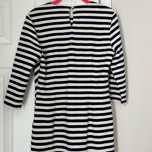 Women's J. McLaughlin Striped Knee Length Midi Dress Sized Medium Navy White - Picture 4 of 9